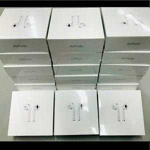 Apple AirPods 2nd Generation